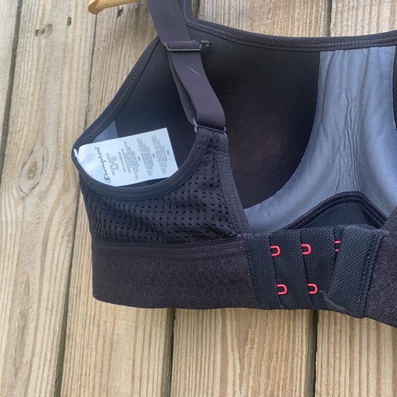 EUC Champion Black Sports-bra - Picture 5 of 12